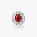 Temperamental red corundum pigeon egg luxury high-grade colored gem ring